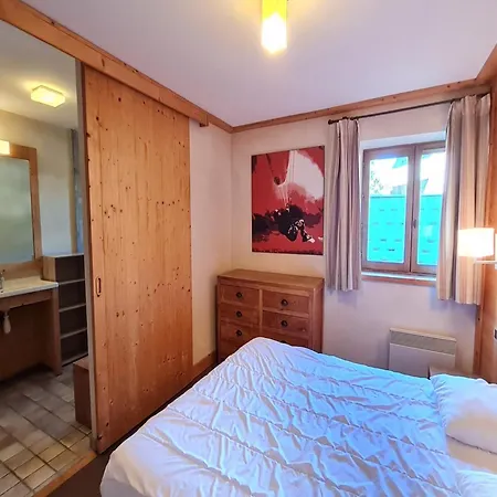 Apt In With Terrace Apartment